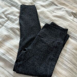 Black Static Light n Tight 24” leggingss